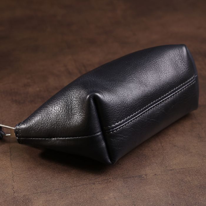 Шкіряна жіноча косметичка Grande Pelle 11570 чорний