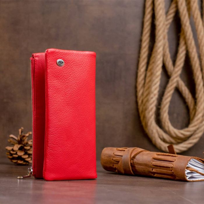 Вертикальний гаманець на кнопці жіночий ST Leather 19202 червоний
