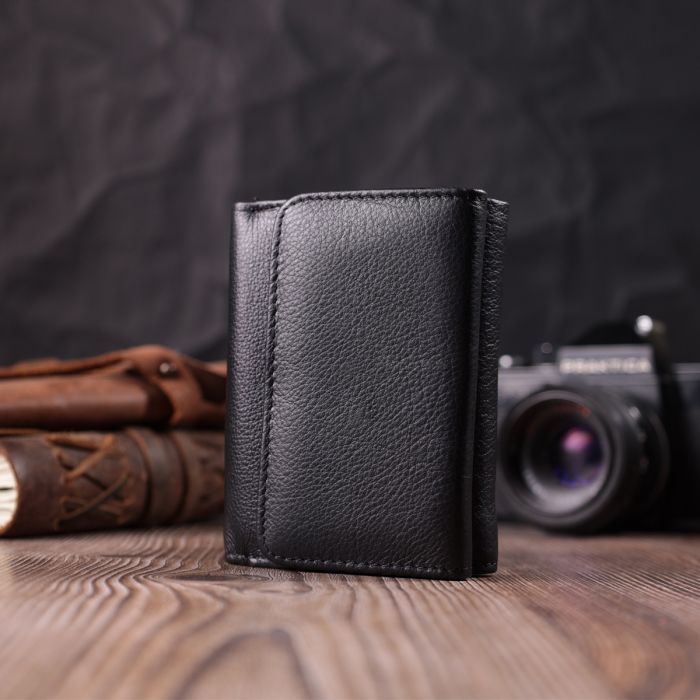 Шкіряний лаконічний гаманець для жінок ST Leather 22506 чорний
