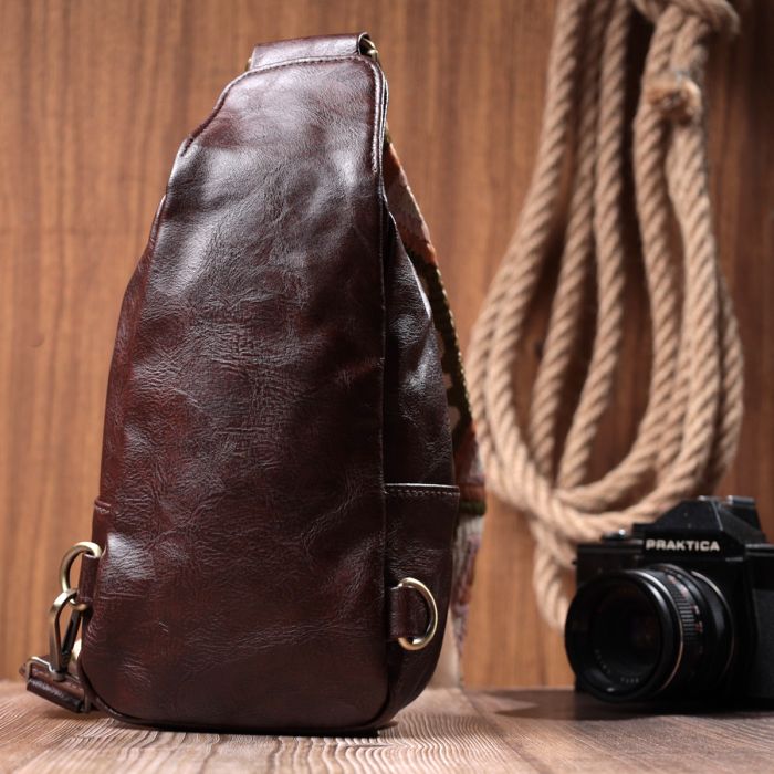Зручна сумка через плече в модному кольорі з екошкіри Vintage 22794 коричнева