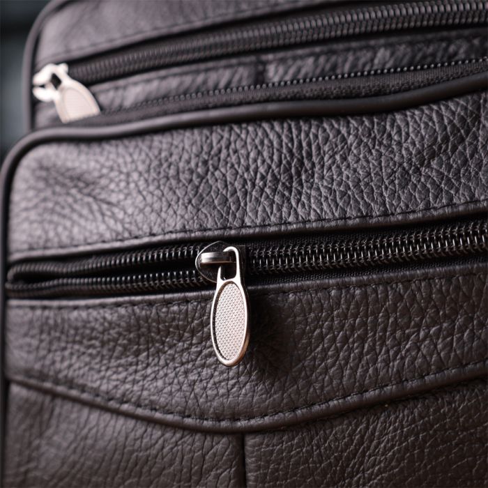 Невелика вертикальна сумка для чоловіків з натуральної шкіри Vintage s_15099 чорна