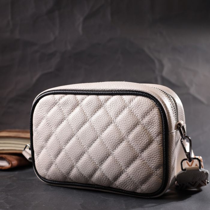 Женская сумка через плечо на одно отделение из натуральной кожи Vintage 22383 белая