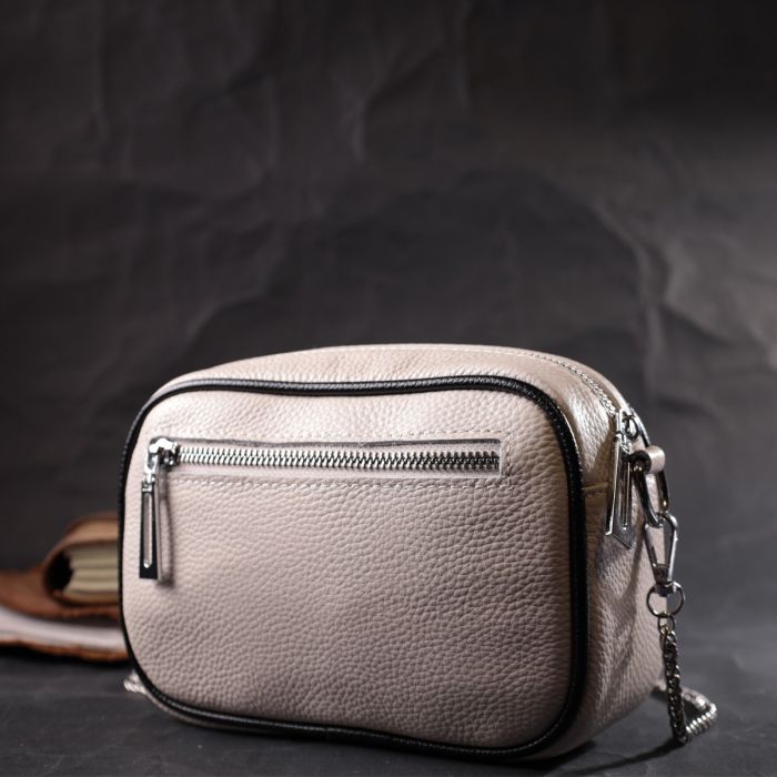 Вечерняя женская сумка на цепочке из натуральной кожи Vintage 22380 белая
