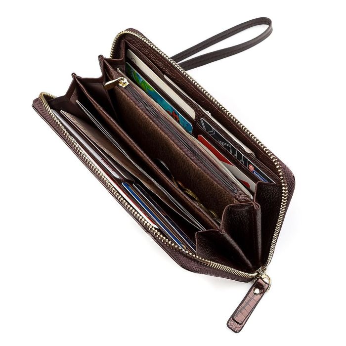 Кошелек женский ST Leather 18398 (S4001A) с ремнем на запястье коричневый