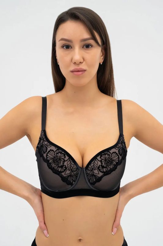 Бюстгальтер формування Spacer VIOLETTA 016 77 02 Effetto Lingerie чорний
