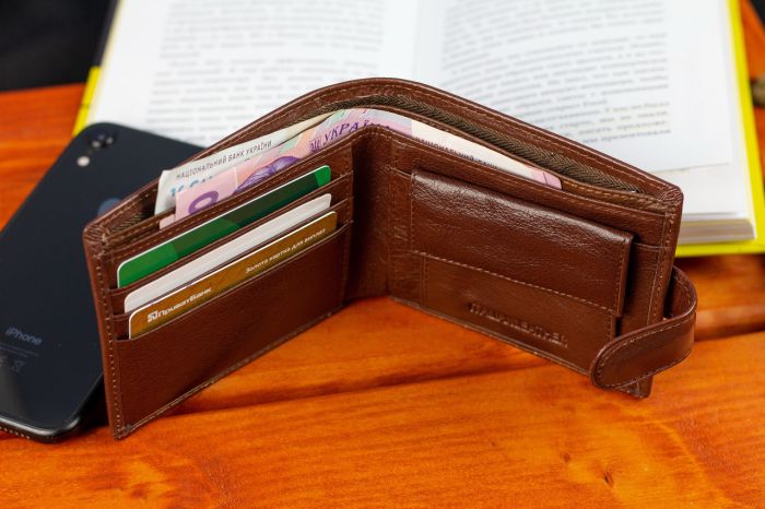 Чоловіче портмоне з натуральної шкіри ST Leather B104 коричневе