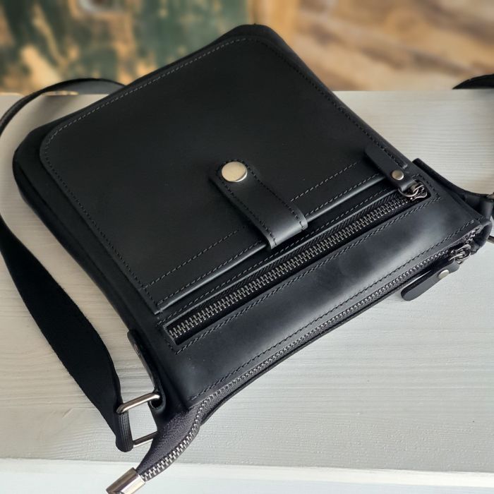 Чоловіча шкіряна сумка планшет GS 22*20*3 см чорна (ПЛ 001 черн)