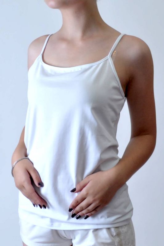 Майка жіноча Emy VERONICA біла