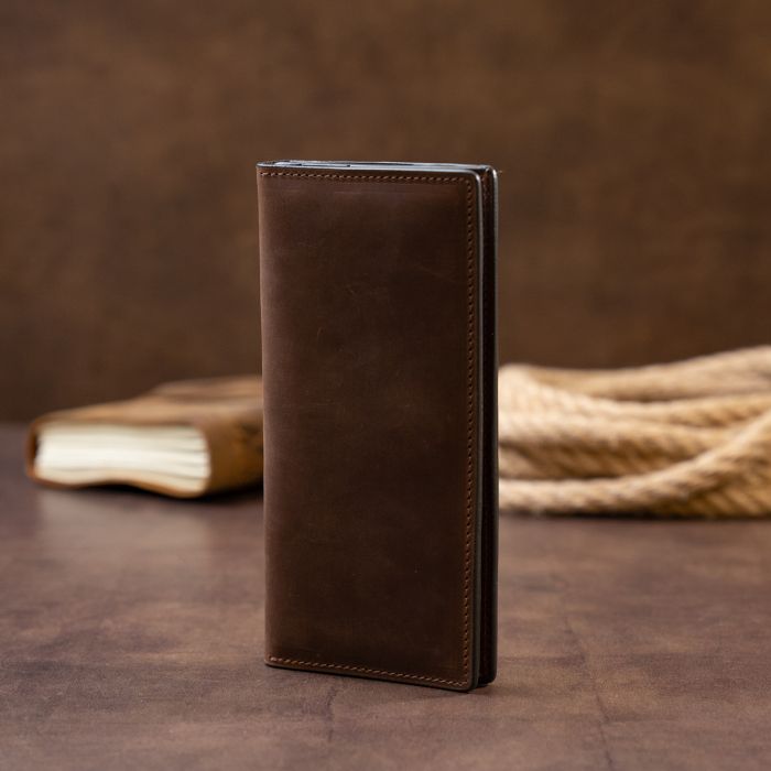 Вертикальный кошелек матовый на магнитной кнопке Grande Pelle 11314 шоколадный