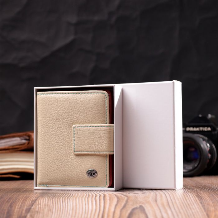 Кошелек женский из натуральной кожи вертикального формата ST Leather 19440 бежевый