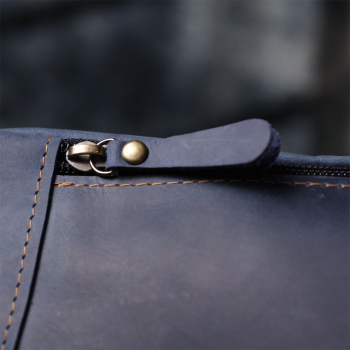 Красивая сумка-бананка для мужчин из натуральной vintage кожи Shvigel 23123 синий