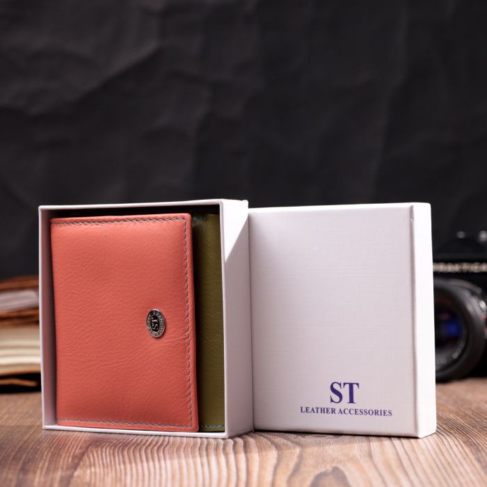 Модный кошелек с оригинальной монетницей из натуральной кожи ST Leather 19511 разноцветный