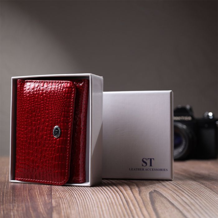Стильный женский фактурный кошелек из натуральной кожи ST Leather 22731 красный