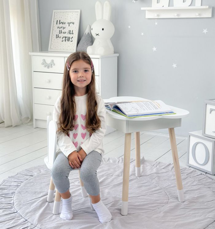 Стол хмаринка з нішею та стілець зайчик білі 41008 LalaKids
