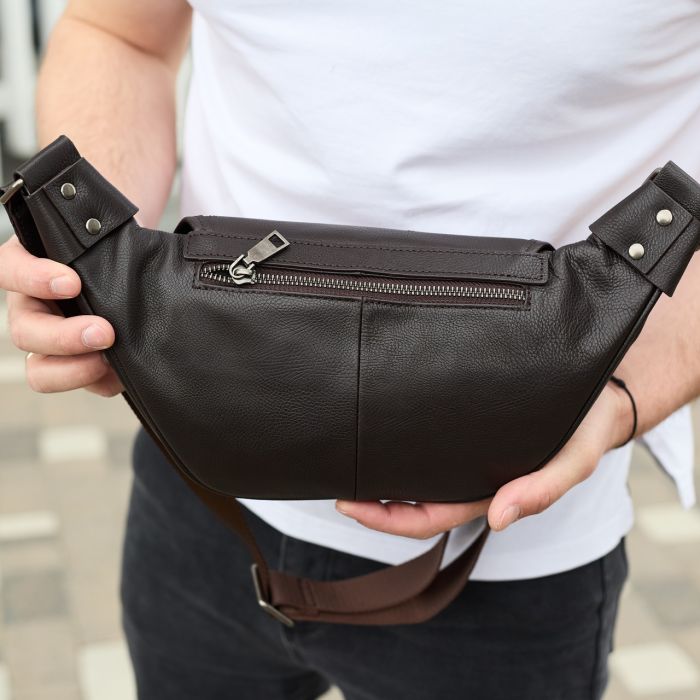 Чоловіча шкіряна нагрудна сумка-бананка для телефону 14х29х8 Tiding Bag 70101 чорна