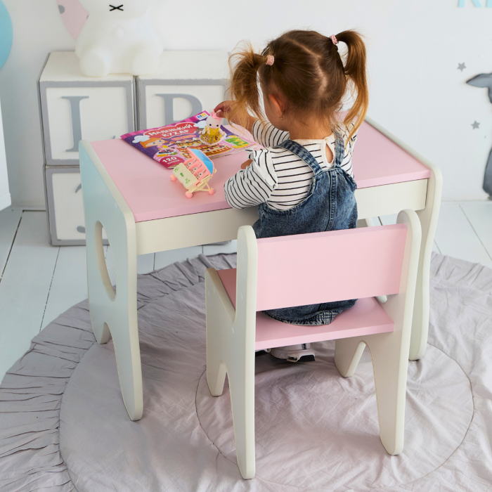 Столик та стільчик для дитини гральний білий з рожевим LalaKids