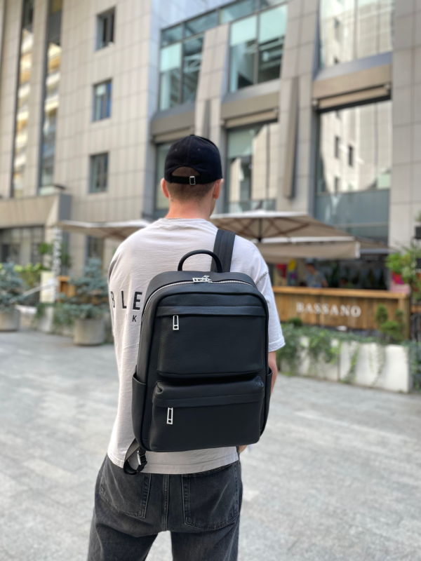 Мужской кожаный рюкзак для ноутбука и путешествий Tiding Bag SB-133863 черный