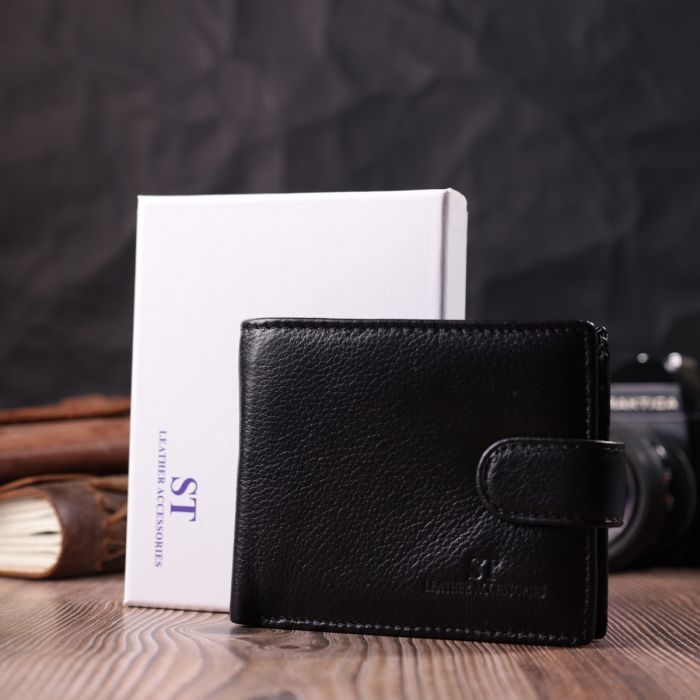Гаманець для чоловіків зручного розміру із натуральної шкіри ST Leather 22461 чорний