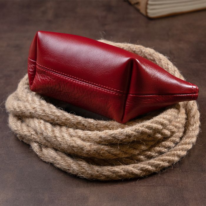 Женская косметичка из кожи Amelin Grande Pelle 11303 красная