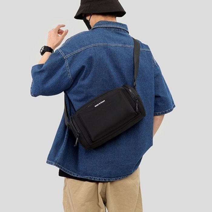 Горизонтальна текстильна чоловіча сумка Confident AT09-T-34804A чорний