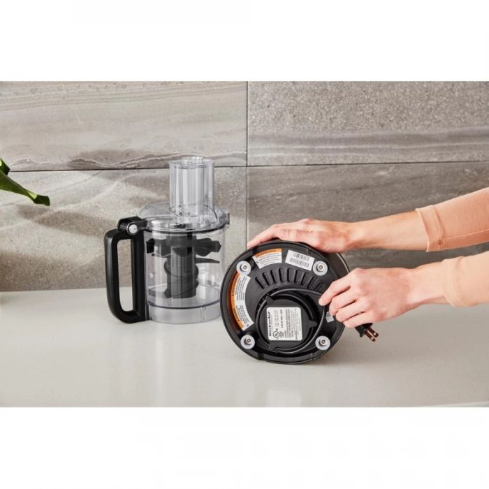 Кухонный комбайн KitchenAid 2,1л 5KFP0921EAC кремовый