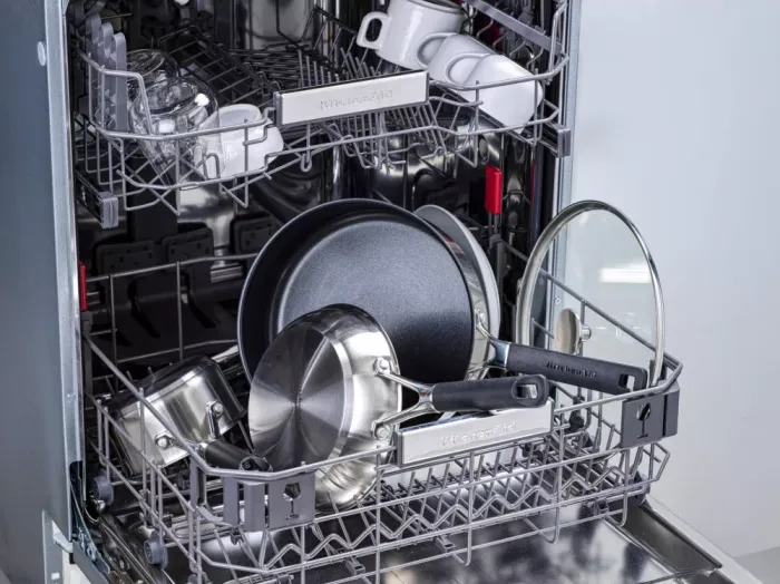 Сковорода KitchenAid CSS 24 см с керамическим покрытием (CC005701-001)