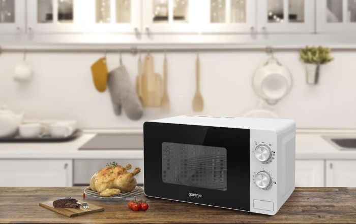 Мікрохвильова піч GORENJE MO 20 E2W