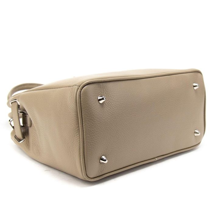 Шкіряна класична жіноча сумка Firenze Italy F-IT-86001T тауп