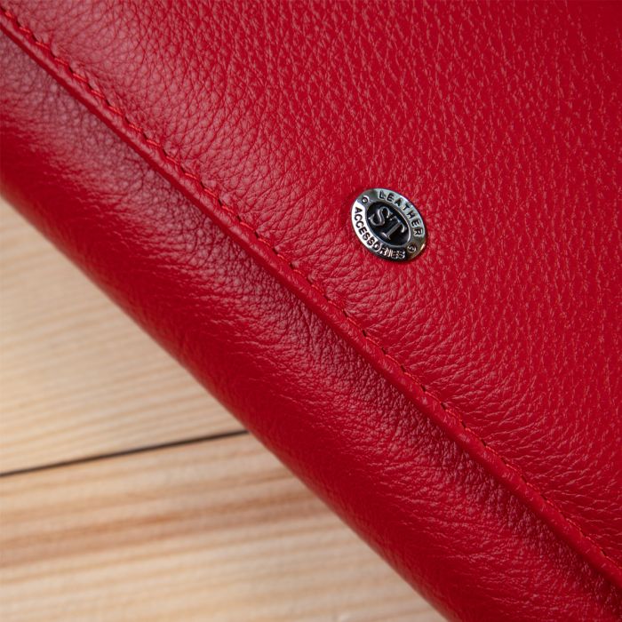 Місткий гаманець для жінок ST Leather 19391 червоний