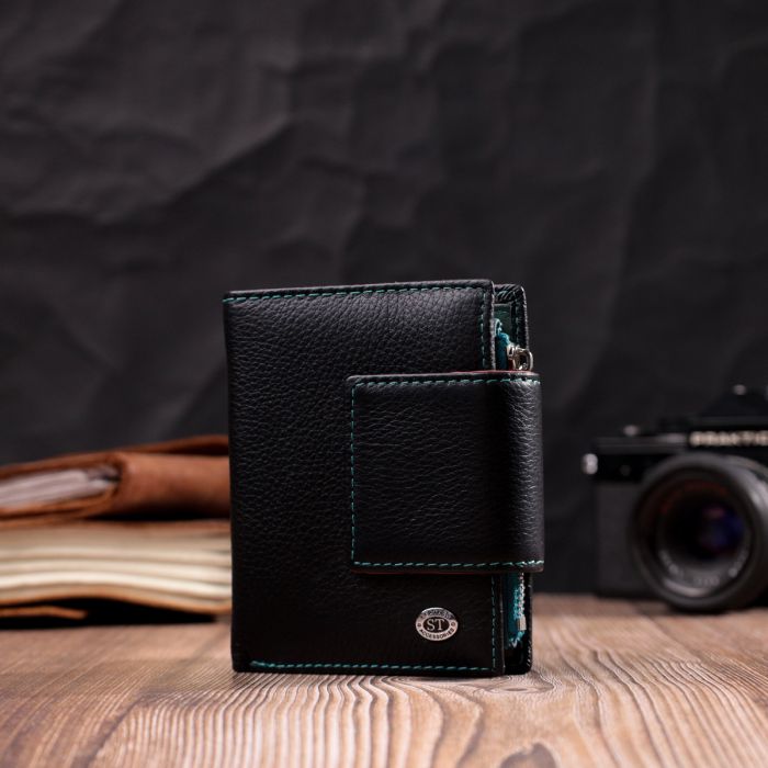 Портмоне для женщин в классическом цвете с интересной монетницей ST Leather 19449 черный