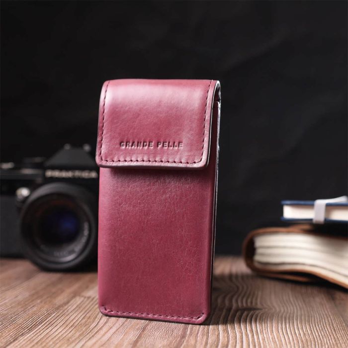 Ключница для женщин в виде футляра из натуральной кожи GRANDE PELLE 22572 бордовая