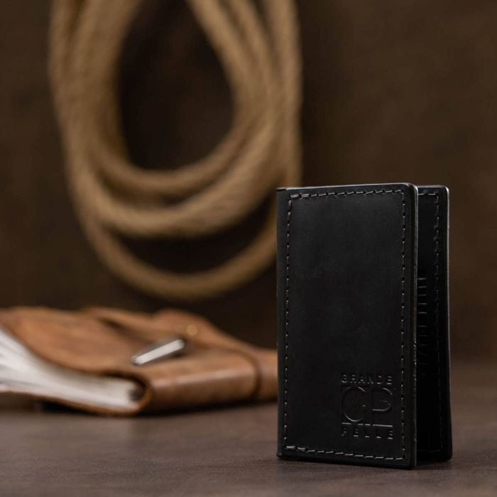 Шкіряний компактний картхолдер Grande Pelle 11397 чорний