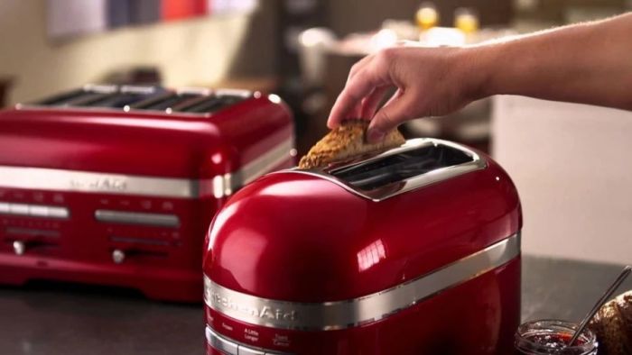 Тостер KitchenAid Artisan 5KMT2204EER червоний