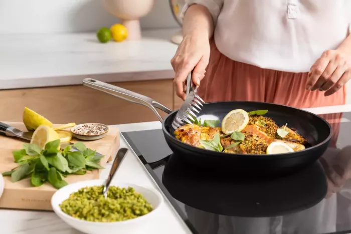 Сковорода KitchenAid FHA 28 см с керамическим покрытием (CC005694-001)