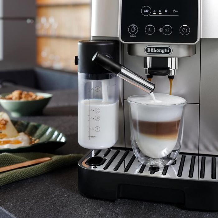 Кавомашина DeLonghi ECAM 220.80.SB