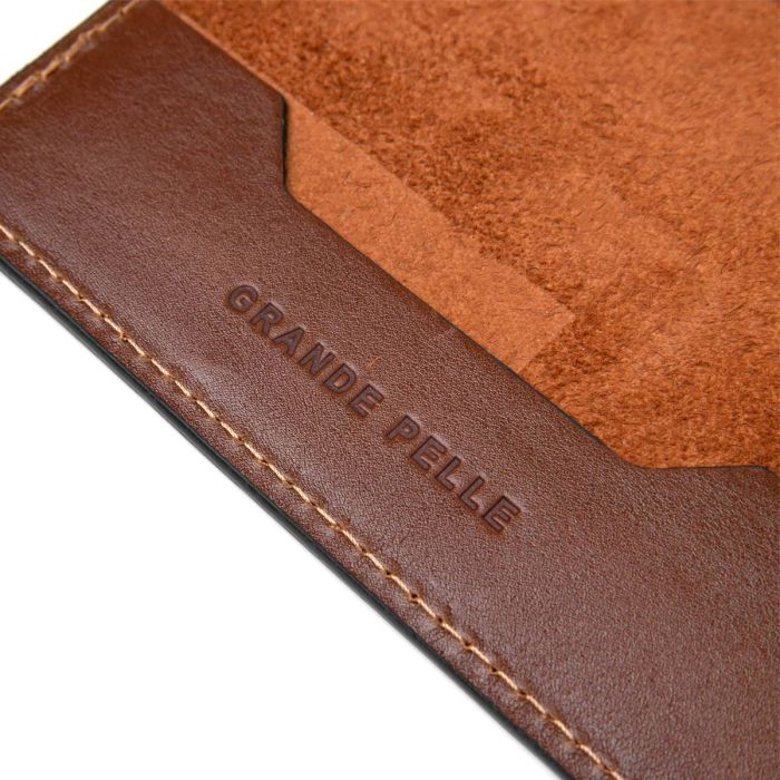 Обложка на паспорт из натуральной кожи Grande Pelle 11485 коричневый