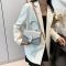 Женское кроссбоди с золотистой фурнитурой Lilly P2-1701G серое