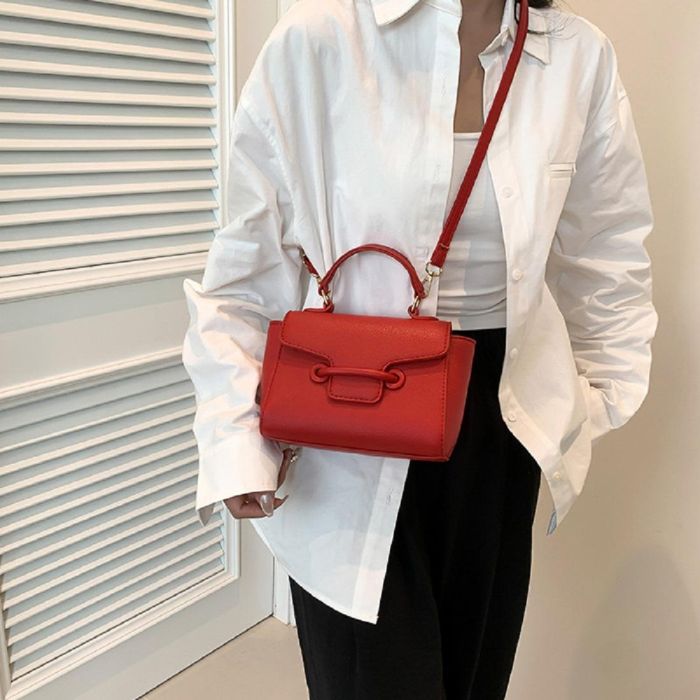 Мини-сумочка через плечо из экокожи Lilly P2-8579R красная