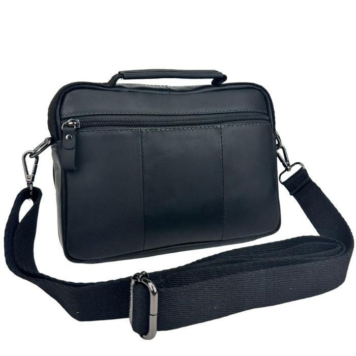 Горизонтальный мессенджер из гладкой кожи Ruff Ryder RR-9131A черный
