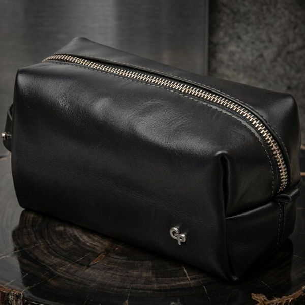 Шкіряна чоловіча косметичка Grande Pelle 11415 чорний