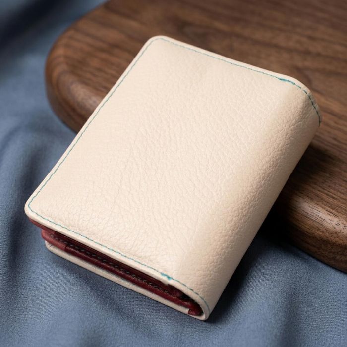 Кошелек женский из натуральной кожи вертикального формата ST Leather 19440 бежевый