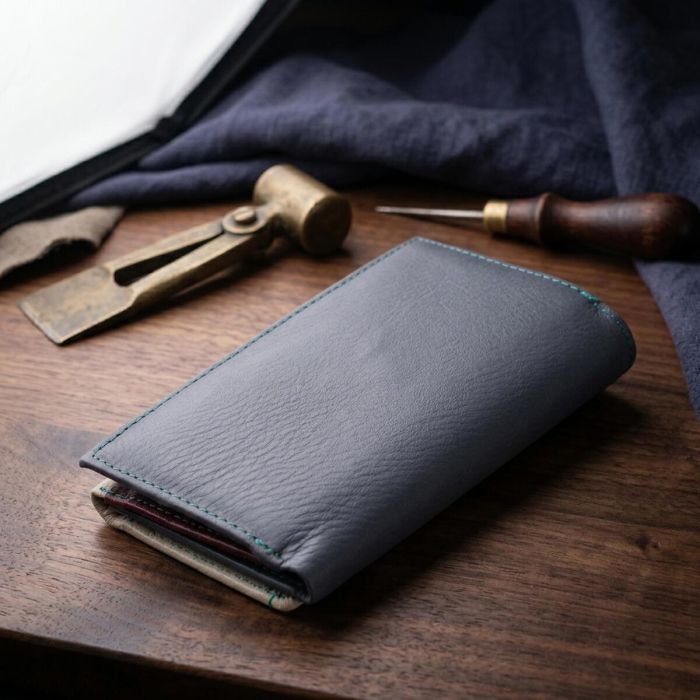 Необычный женский кожаный кошелек в три сложения ST Leather 19446 разноцветный