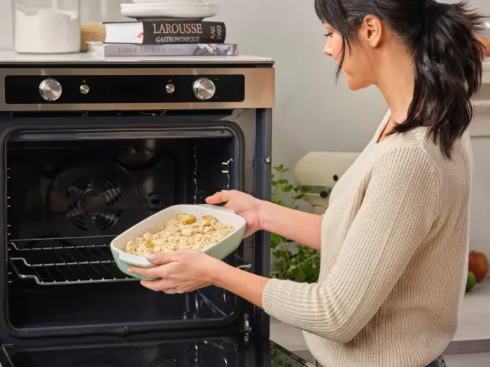 Форма для выпечки с крышкой KitchenAid керамогранитная 31,2x18,8x7,2 см 1,9 л фисташковый цвет (CC007425-001)