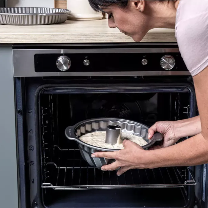 Форма для выпечки KitchenAid "Тюльпан" d24 см (CC003297-001)