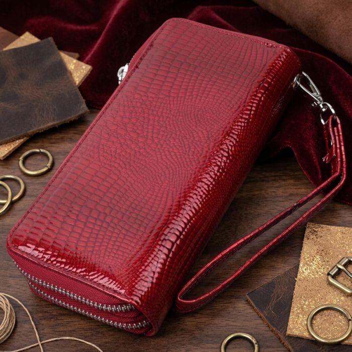 Фактурний клатч на два відділення з лакованої натуральної шкіри ST Leather 22692 червоний