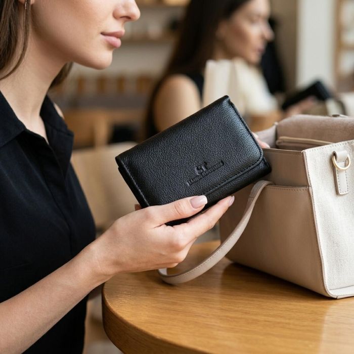 Женское красивое портмоне с монетницей из натуральной кожи ST Leather 22728 черное