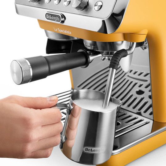 Кавоварка DeLonghi EC 9155 YE