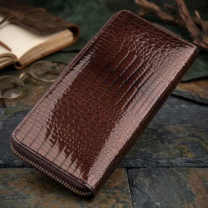 Кошелек женский ST Leather 18438 (S7001A) многофункциональный коричневый