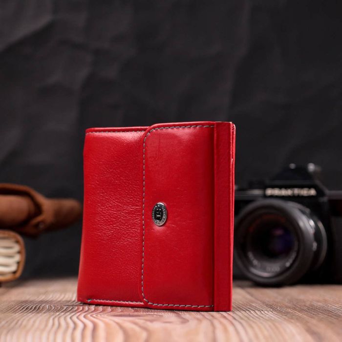 Жіночий гаманець середнього розміру ST Leather 19496 червоний